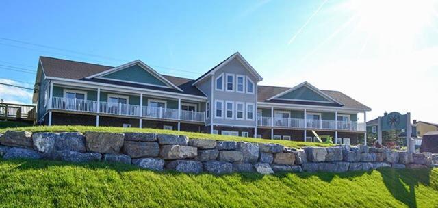 The Tides Inn Norris Point 外观 照片